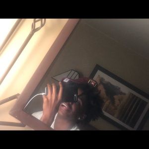 Meet your Posher, Keyon